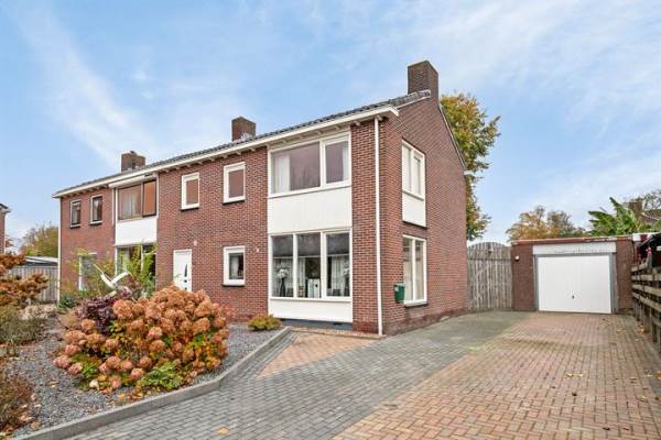Woning Nobellaan 92 Assen