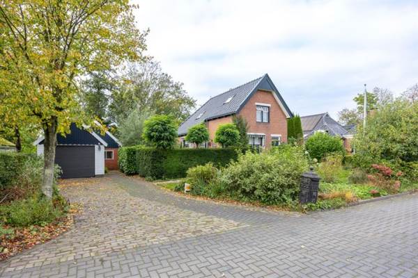 Woning Hoendiep Westzijde 46 Briltil