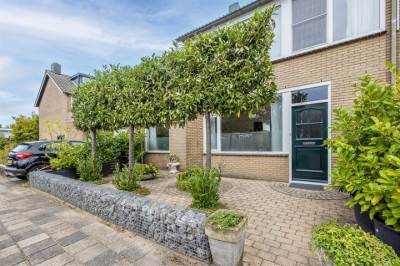 Woning Prins Willem-Alexanderplantsoen 16 Maartensdijk