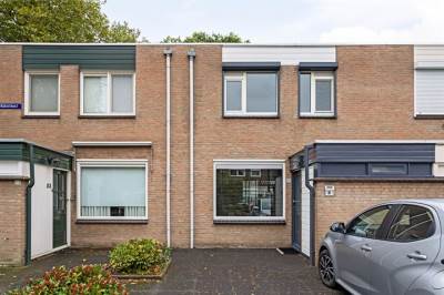 Woning Van Oosterzeestraat 51 Tilburg