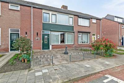 Woning Azaleastraat 7 Hoek