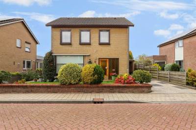 Woning Ds J A Visserstraat 33 Lathum