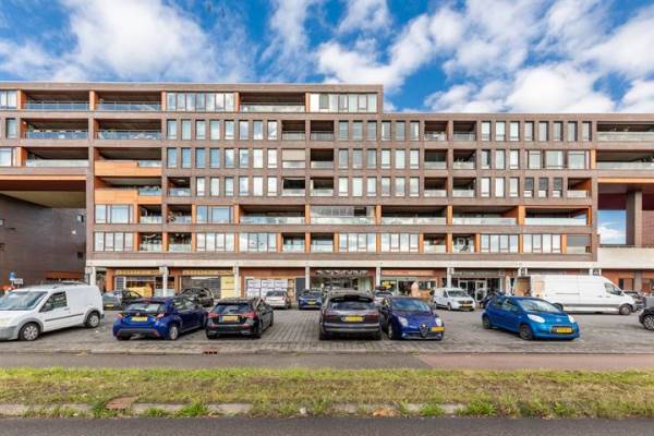 Woning Pieter Calandlaan 500 Amsterdam