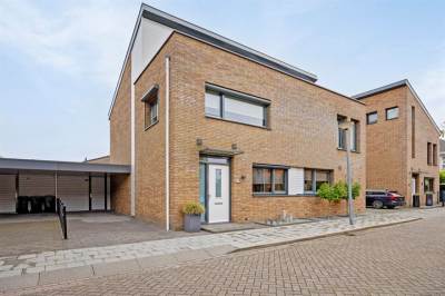 Woning Kroevenlaan 182 Roosendaal