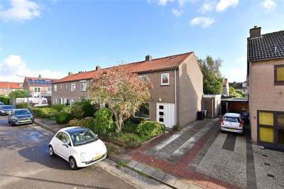 Woning de Mollstraat 9 Loosdrecht