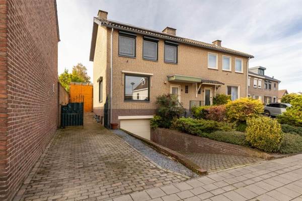 Woning Julianastraat 43 Urmond
