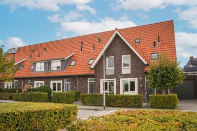 Woning Dominee J T Doornenbalstraat 10 Kesteren