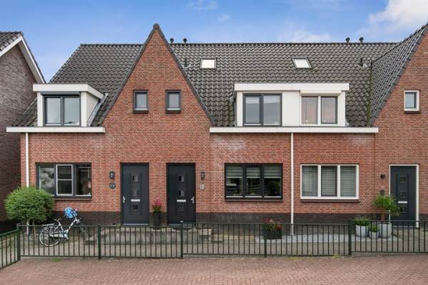 Woning Schoolstraat 6 Strijen