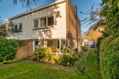 Woning Irenelaan 15 Bergen (NH)