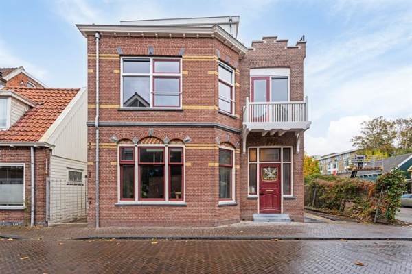 Woning Botenmakersstraat 64 Zaandam