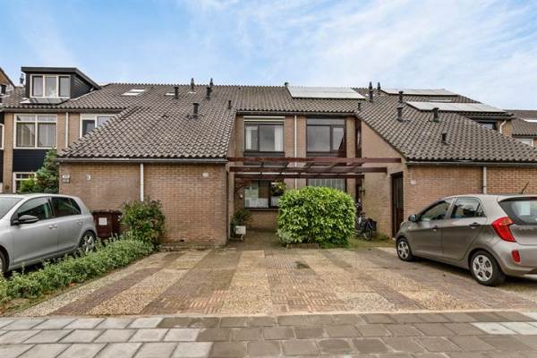 Woning Saffierstraat 223 Alphen aan den Rijn
