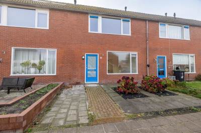 Woning Kloostersingel 10 Harkstede (Gem. Midden-Groningen)