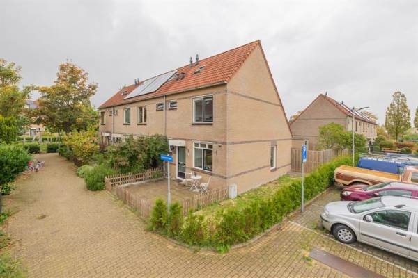 Woning Esdoornlaan 15 Hillegom