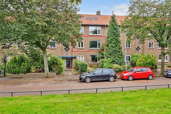 Woning Admiraal de Ruyterlaan 9 Hilversum