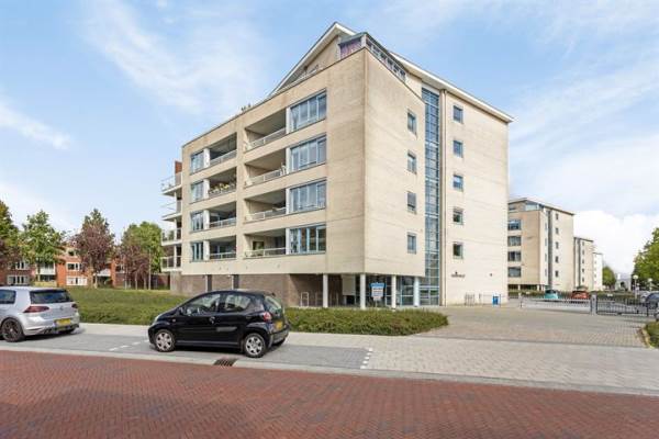 Woning Ir. J.W. Albardastraat 30 Assen