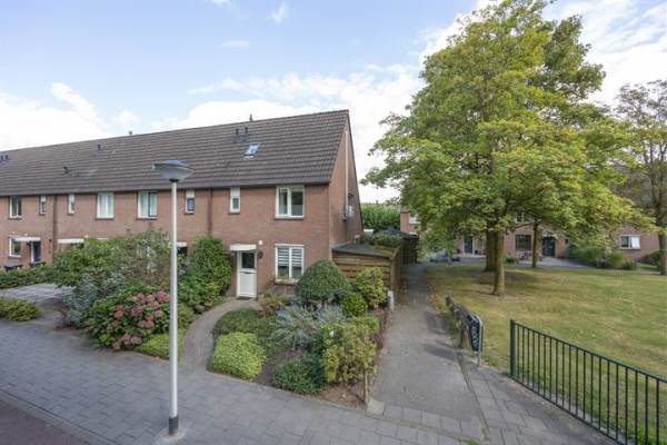 Woning Schoonhout 87 Etten-Leur