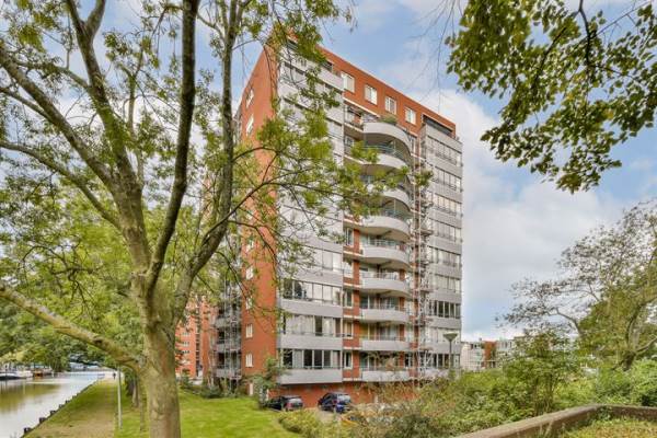 Woning Cornelis van Rijplantsoen 33 Amsterdam