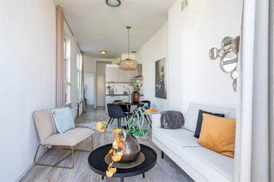 Woning Loosduinseweg 1003 Den Haag