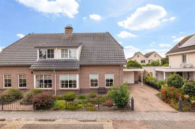 Woning Abraham Kuyperhof 18 Wezep