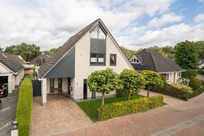 Woning Suze Robertsonlaan 6 Enschede