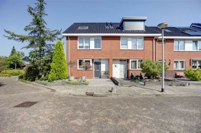 Woning Ambachtshof 15 Ridderkerk