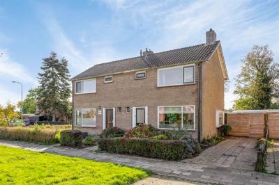 Woning Meidoornlaan 11 Sauwerd