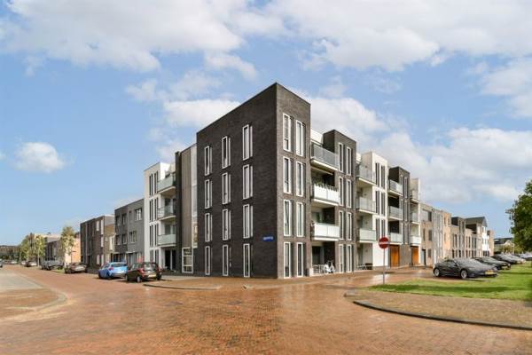 Woning Nederlandstraat 124 Almere