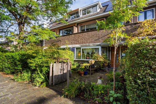 Woning Larikslaan 165 Rotterdam