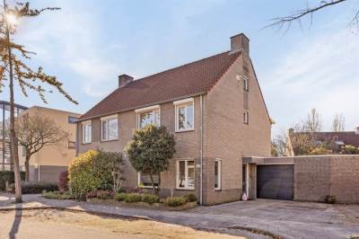 Woning Dr. Dreeslaan 146 Helmond