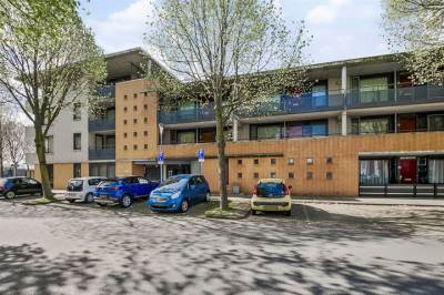 Woning Henriëtte Roland Holstlaan 45 Hoofddorp