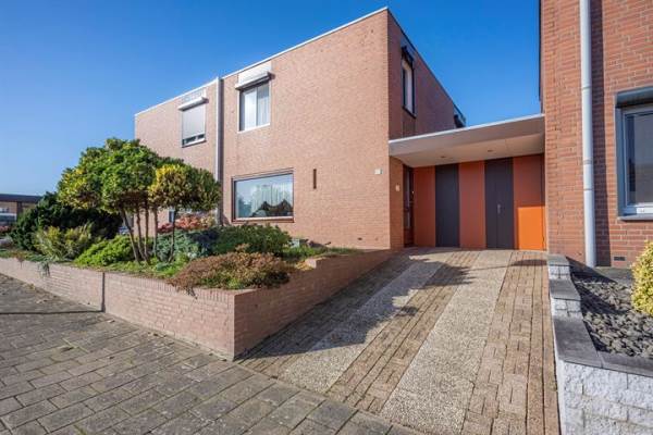 Woning Wolfsmelk 57 Landgraaf