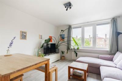 Woning Henriëtte Ronnerplein 5- 2 Amsterdam