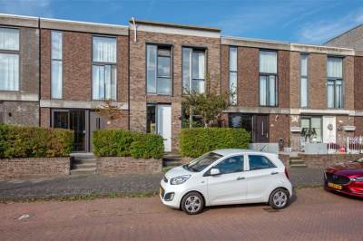 Woning Nootdorpse Landingslaan 132 Den Haag