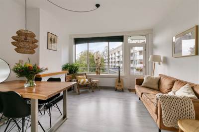 Woning Robert Fruinlaan 32- 1 Amsterdam