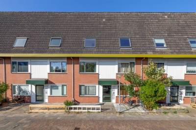 Woning Constantijnstraat 22 Lisse