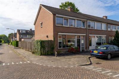Woning van Nuyssenburgstraat 2 Geertruidenberg