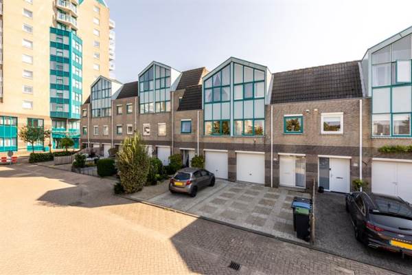Woning Landhoofd 48 Hellevoetsluis