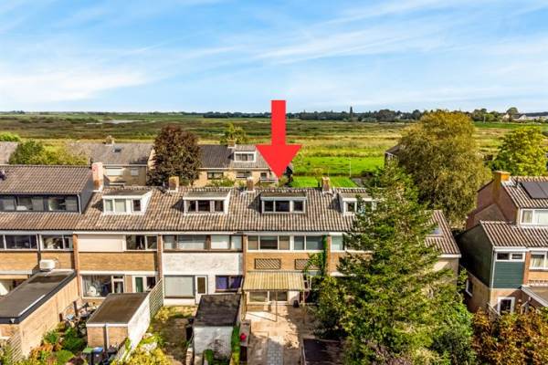 Woning Julianalaan 35 Nieuwkoop