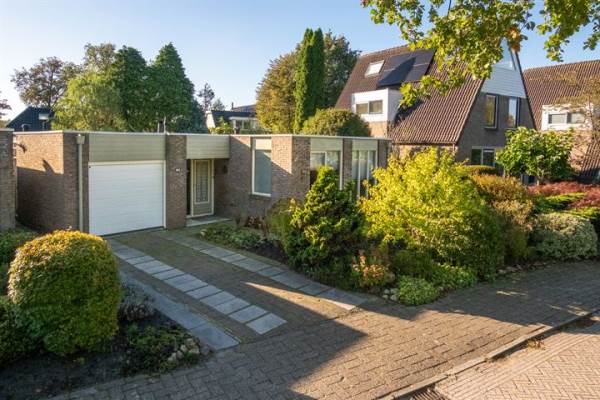 Woning Grasbroek 10 Roden