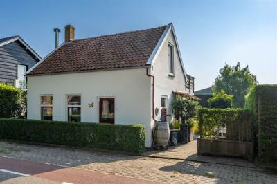 Woning Molendijk 71 Stad aan 't Haringvliet