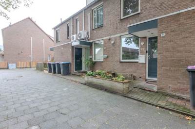 Woning Heemskerkplantsoen 51 Spijkenisse