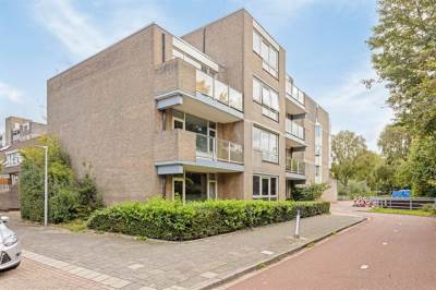 Woning Henry Moorepassage 17 Capelle aan den IJssel