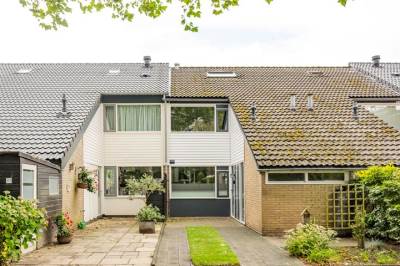 Woning Van Zuijlenstraat 79 Nijkerk