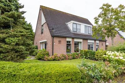 Woning Achtkant 10 Harkstede (Gem. Midden-Groningen)