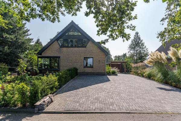 Woning Domela Nieuwenhuisweg 59 Nij Beets