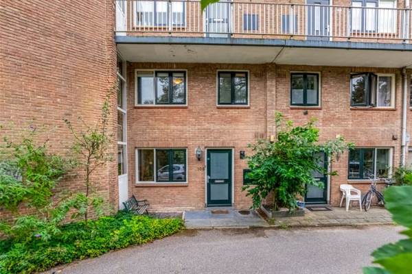 Woning van Heutszlaan 108 Ede