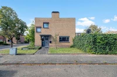 Woning Dr. Duijsenslaan 22 Grevenbicht