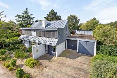 Woning Paus Joanneslaan 5 Uden