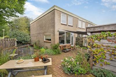 Woning Van der Duyn van Maasdamstraat 43 Bergentheim