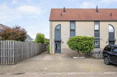 Woning Arthur van Schendelstraat 1 Gorinchem
